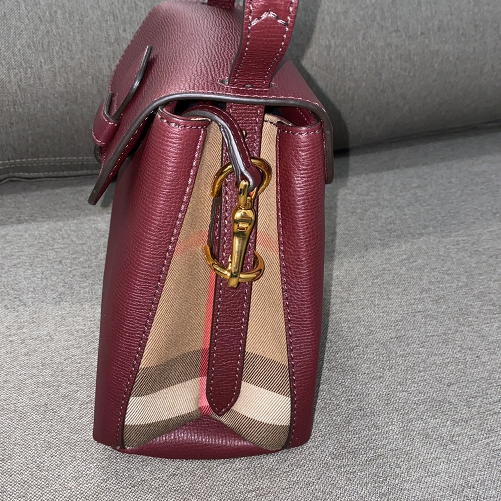 Burberry Derby Leather Camberley Tote-Mahogany Red color-Authentic-NWT